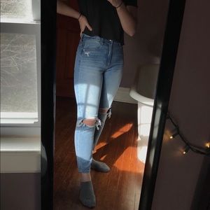 Light Wash Mom Jeans